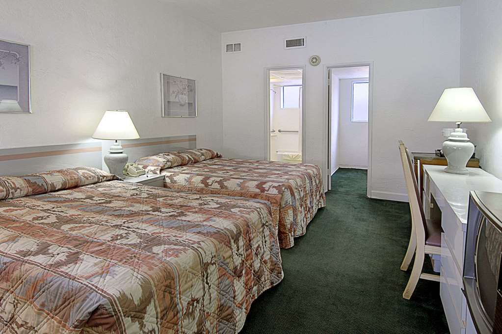 Travelodge Monaco Beach Resort Sunny Isles Beach Quarto foto